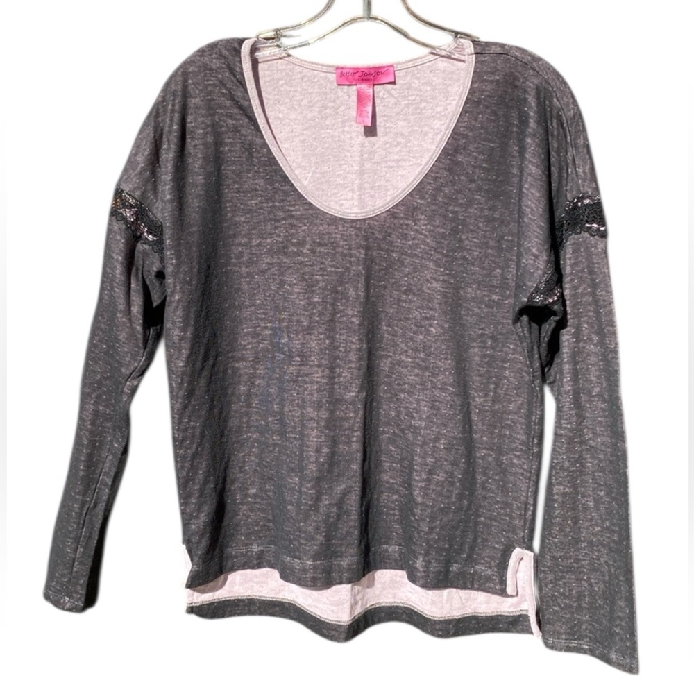 Betsey Johnson Intimates Gray Long Sleeve Sleepwear Top